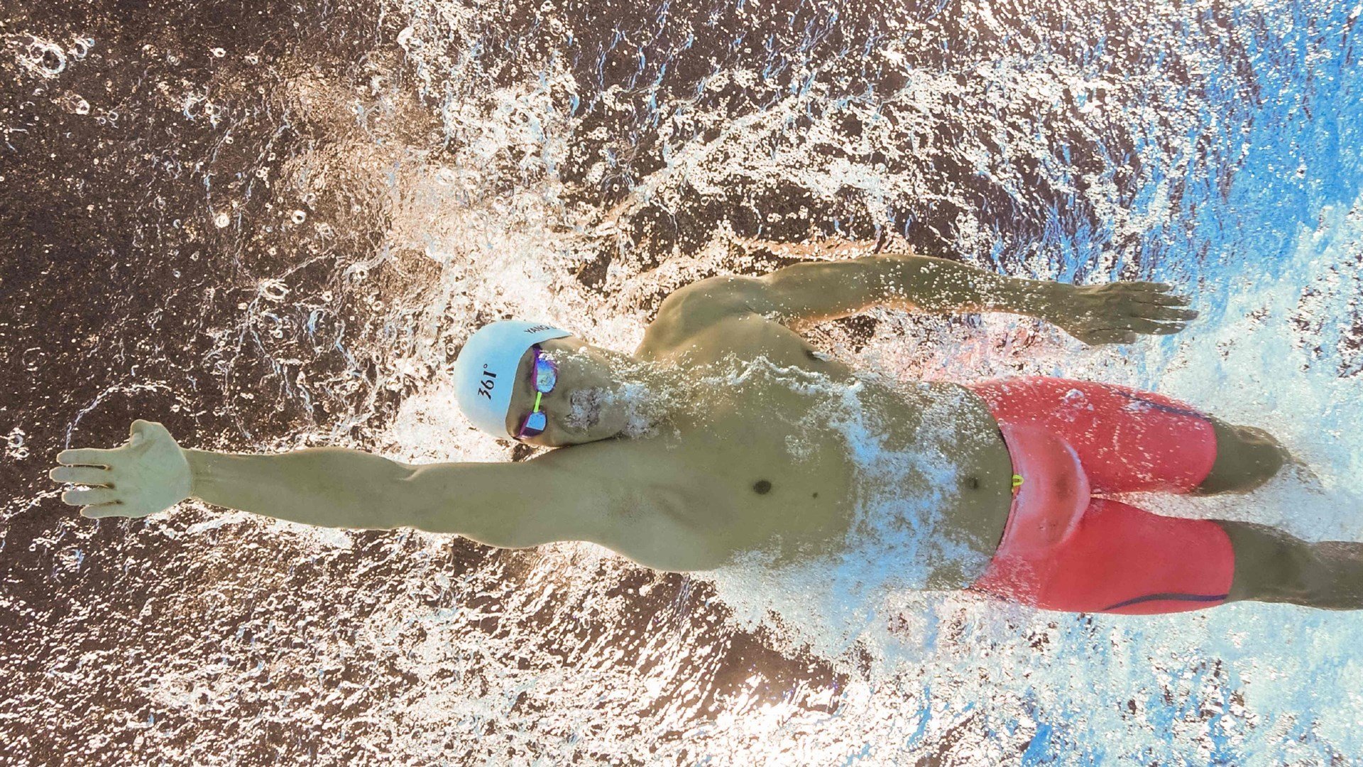 世界青少年棒球锦标赛在重庆如火如荼，少年英姿飒爽，青少年棒球冠军赛